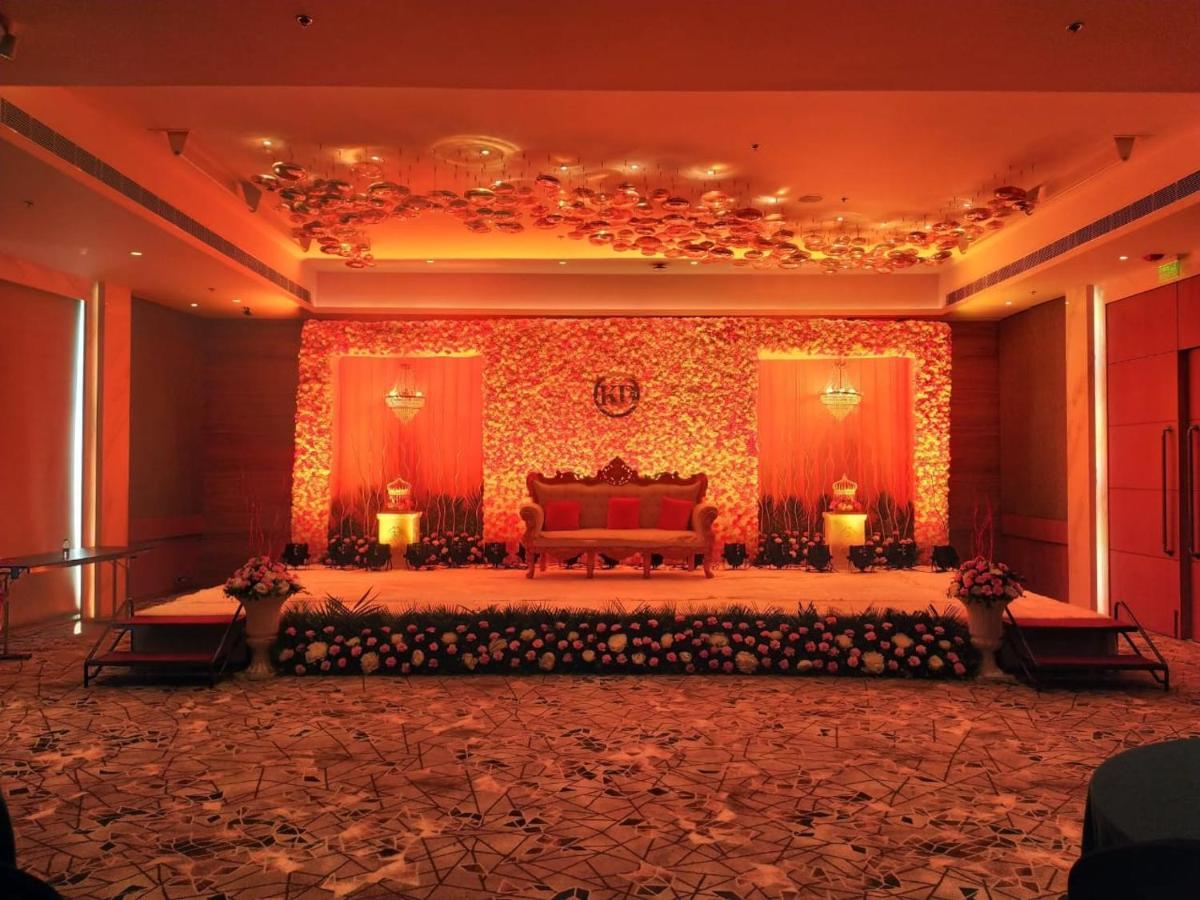 Hotel Courtyard By Marriott Nashik Exterior foto